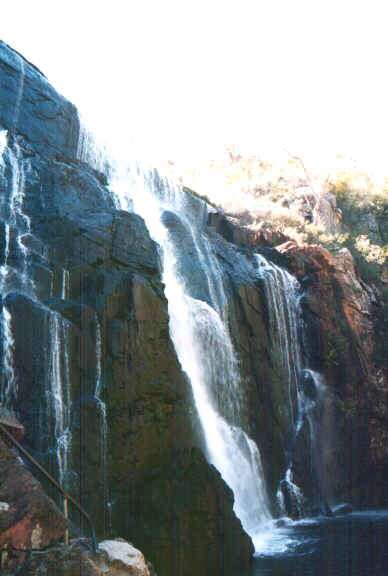 Mckenziefall.jpg (44489 byte)