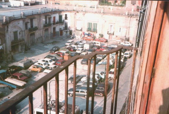 Napoli.jpg (60616 byte)