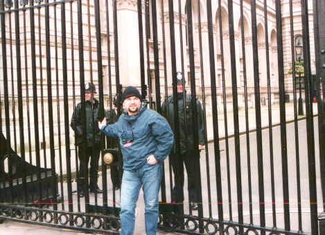 Downingstr.jpg (72251 byte)