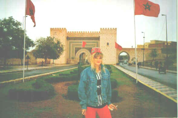 Realcasa 6.jpg (38981 byte)