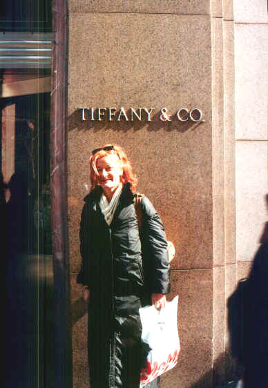 tiffany.jpg (54099 byte)