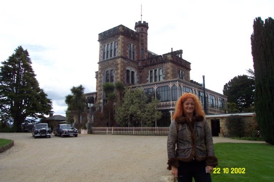 Dcp_0677_.jpg (39992 byte)