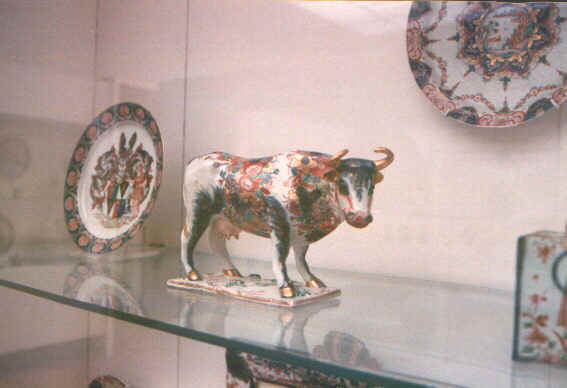 PorcMucca.jpg (39774 byte)