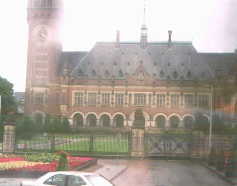 Tribunale.jpg (38734 byte)