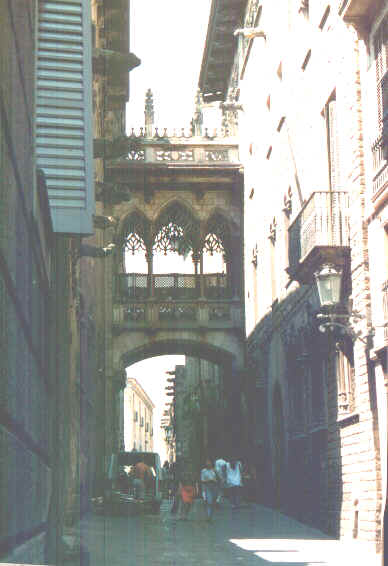 Barrio1.jpg (57902 byte)