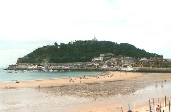 Bilbaopanorama.jpg (37600 byte)