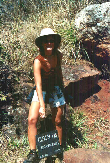 pilgrimoro.jpg (91050 byte)