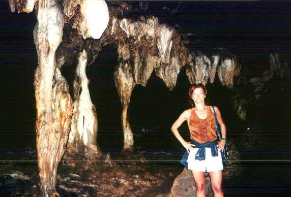 sundwalla2.jpg (56828 byte)