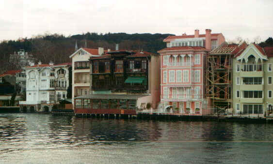 bosforocase.jpg (50593 byte)