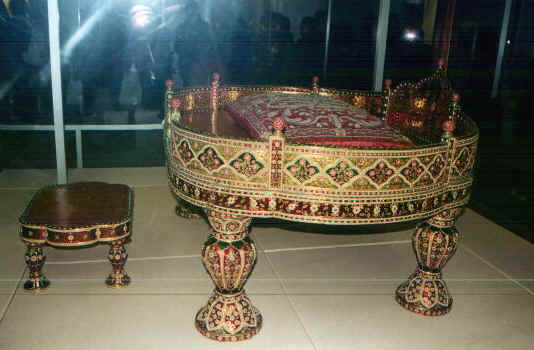 topkapitesoro.jpg (53013 byte)