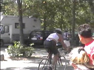 bici_2.jpg (28102 byte)